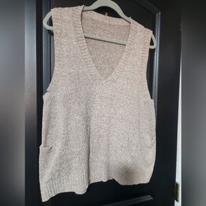 Sweater Vest With Front Pockets Womens Lg